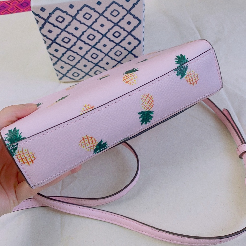 Kate Spade Staci pineapple crossbody - Picture 6 of 13